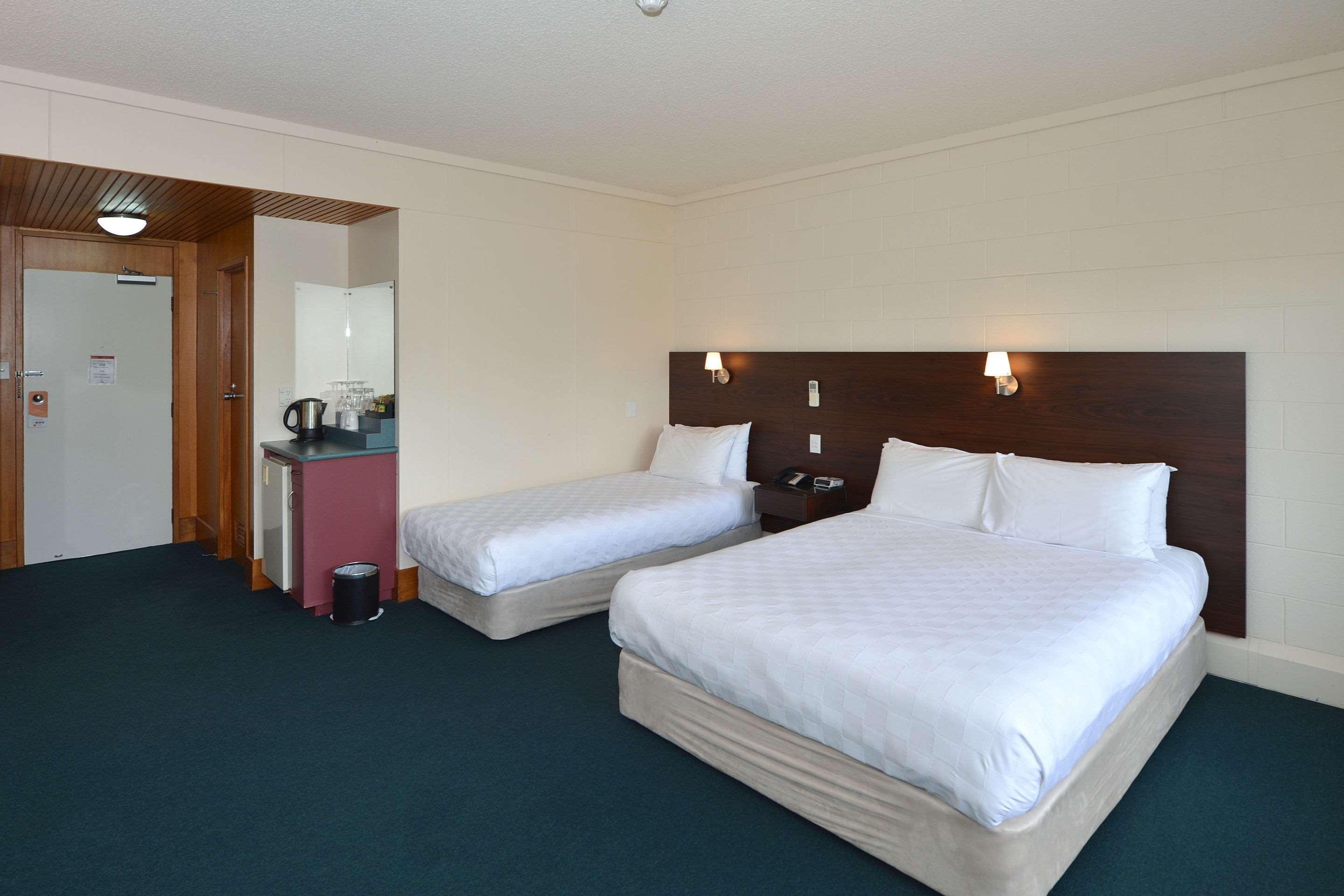 Comfort Hotel Flames Уангарей Екстериор снимка