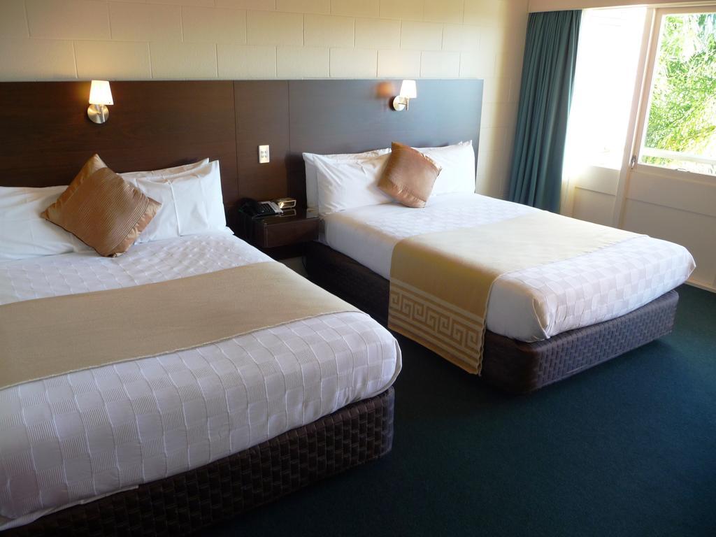 Comfort Hotel Flames Уангарей Екстериор снимка