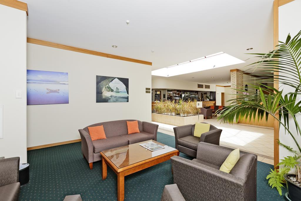 Comfort Hotel Flames Уангарей Екстериор снимка